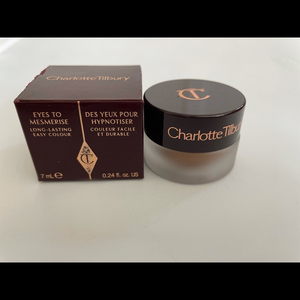 COPY - CHARLOTTE TILBURY eyes to mesmerize Bette
